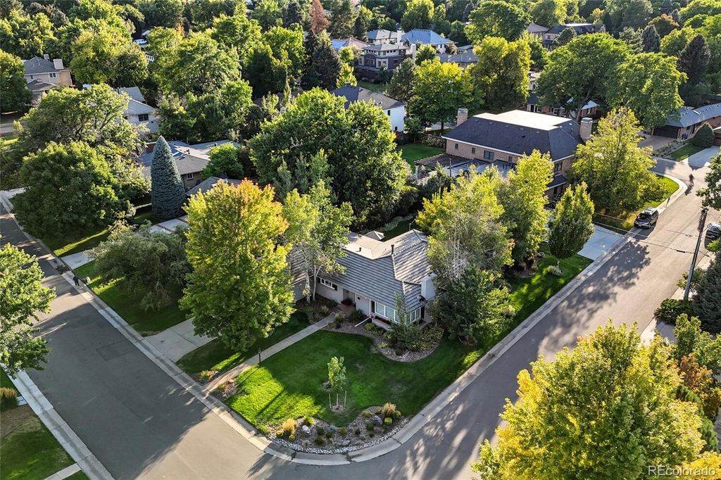 Photo of 335 Leyden Street, Denver, CO 80220 (MLS # 7961671)