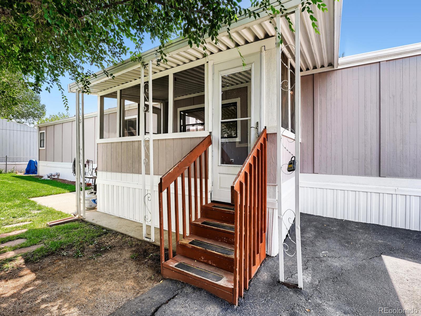 716 Meadowlark Drive