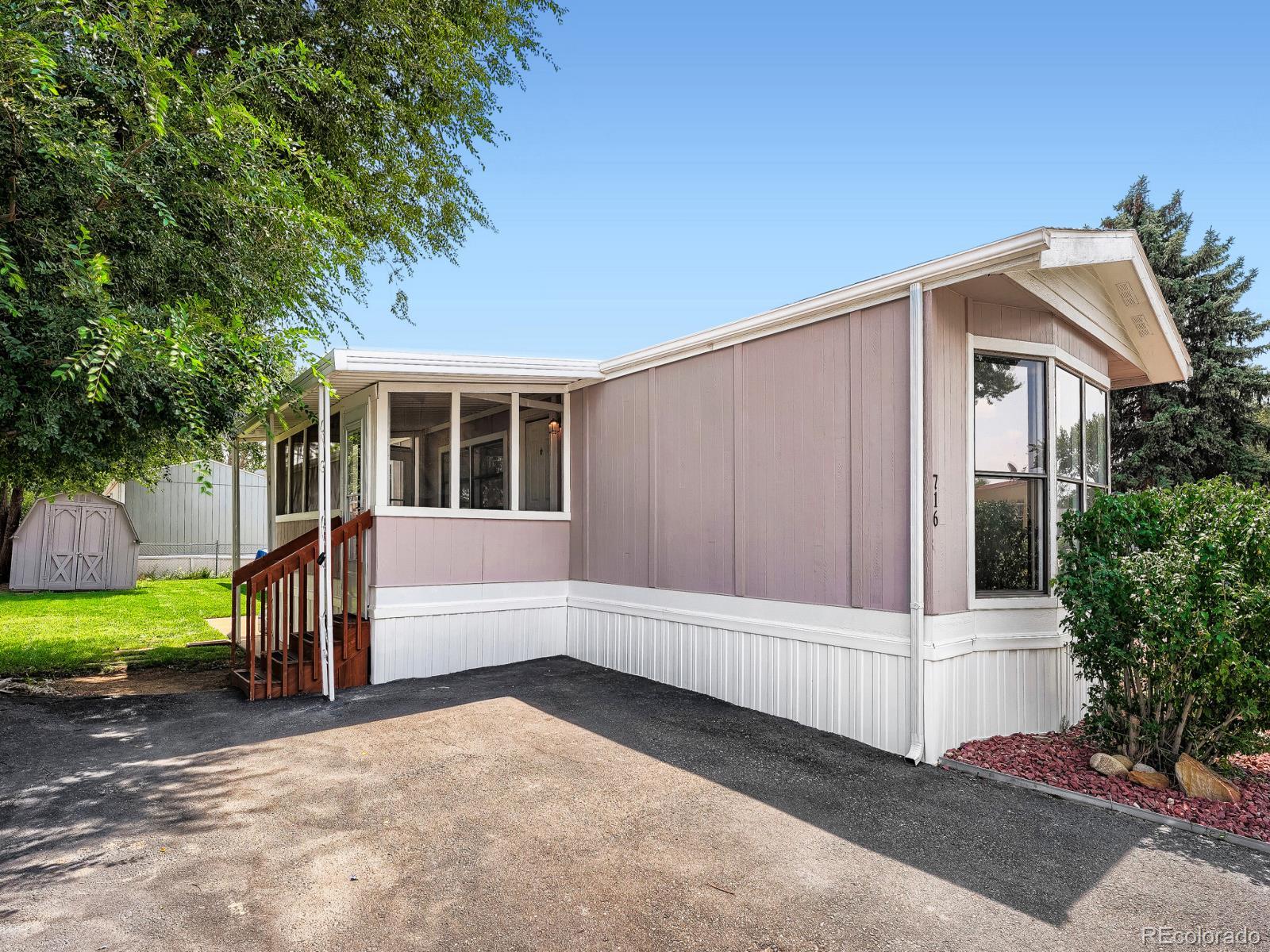 716 Meadowlark Drive