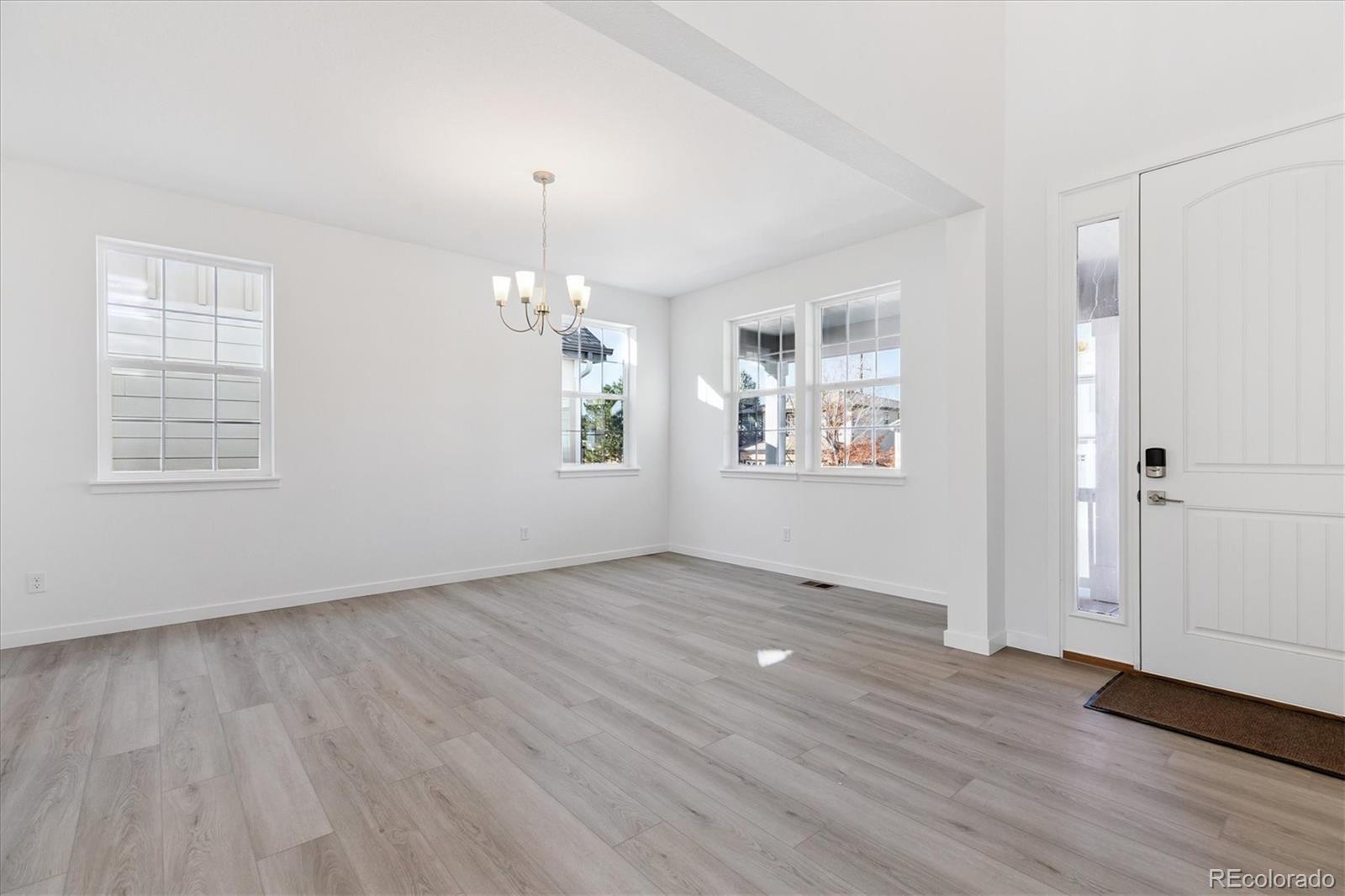 2572 Bitterroot Place