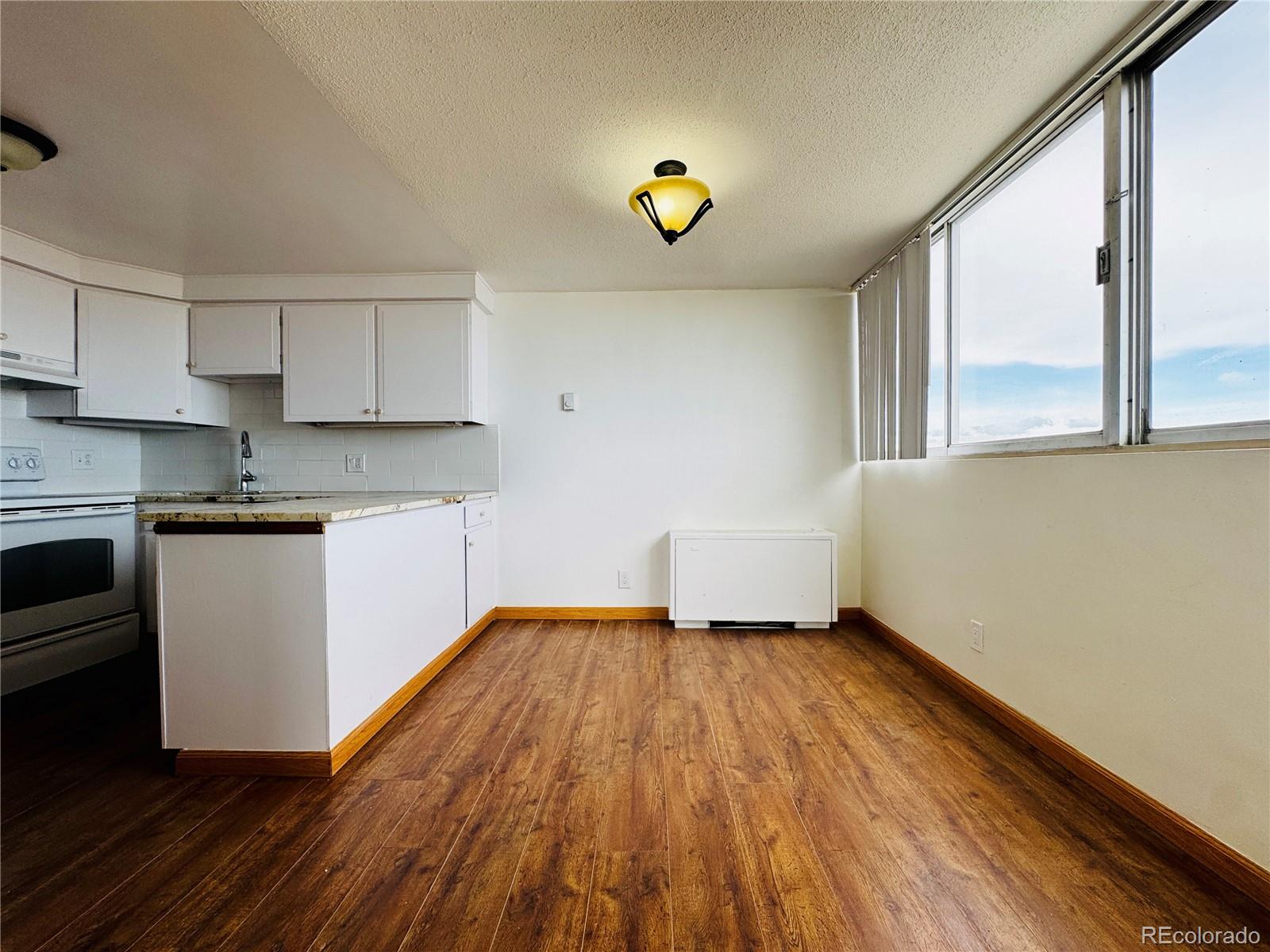 1155 N Ash Street 908