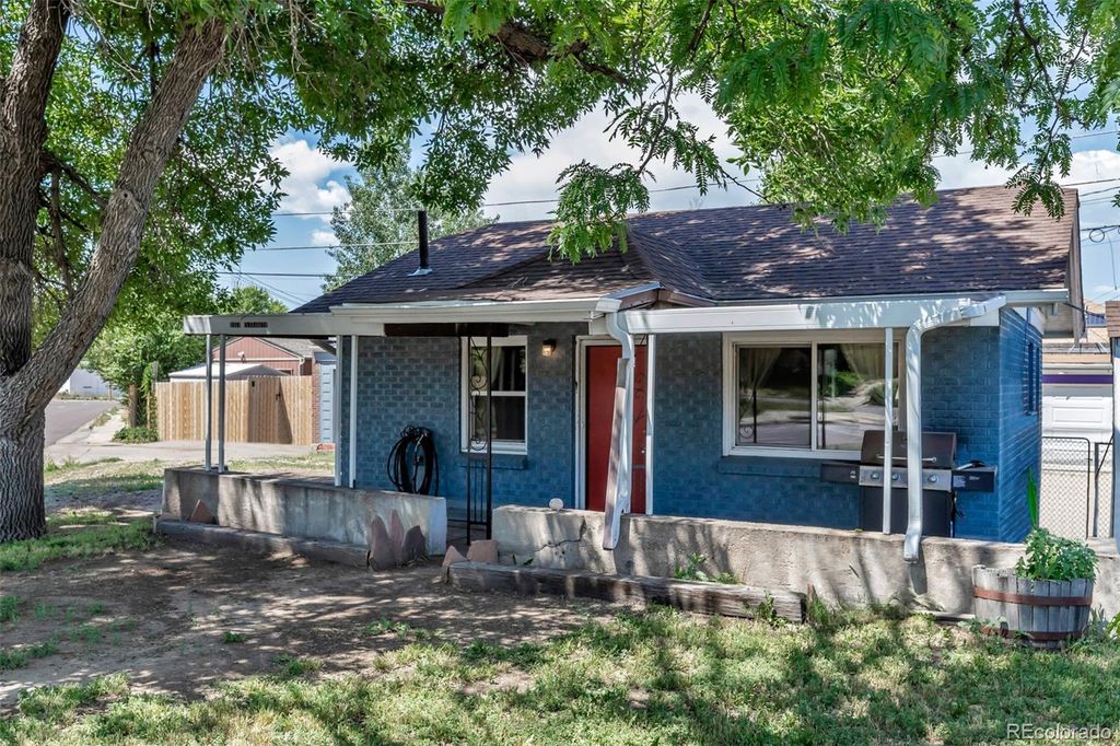 Photo of 3151 N Elizabeth Street, Denver, CO 80205 (MLS # 2405433)
