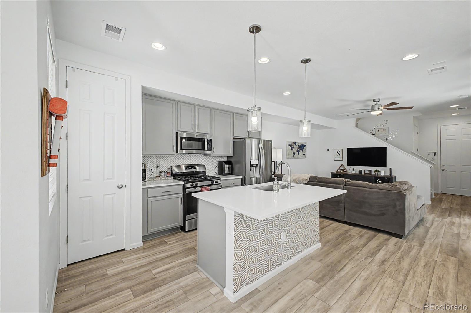 17069 E Exposition Drive