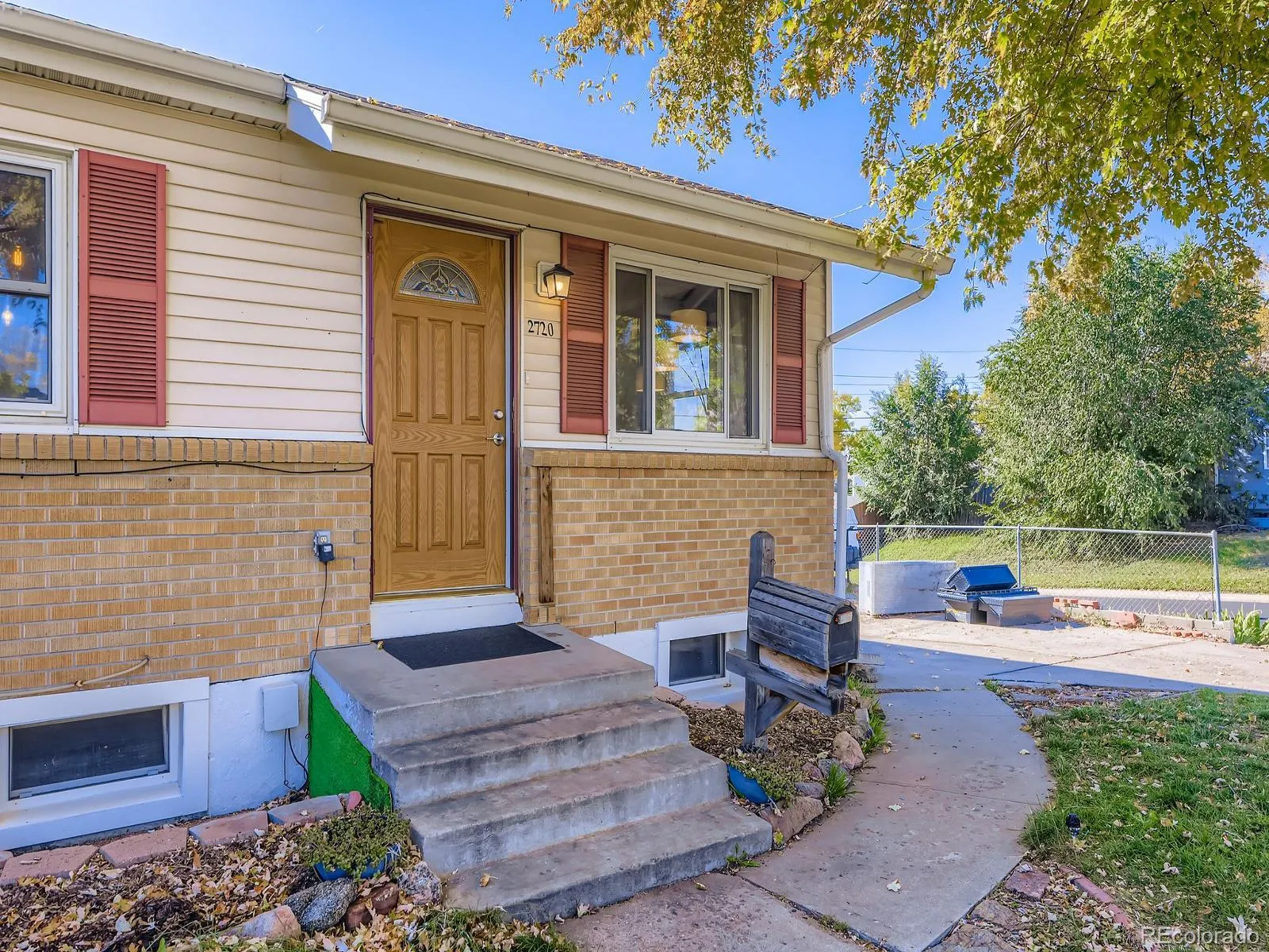 Thornton, Colorado 80229, United States, 4 Bedrooms Bedrooms, ,2 BathroomsBathrooms,Residential,Coming Soon,225172