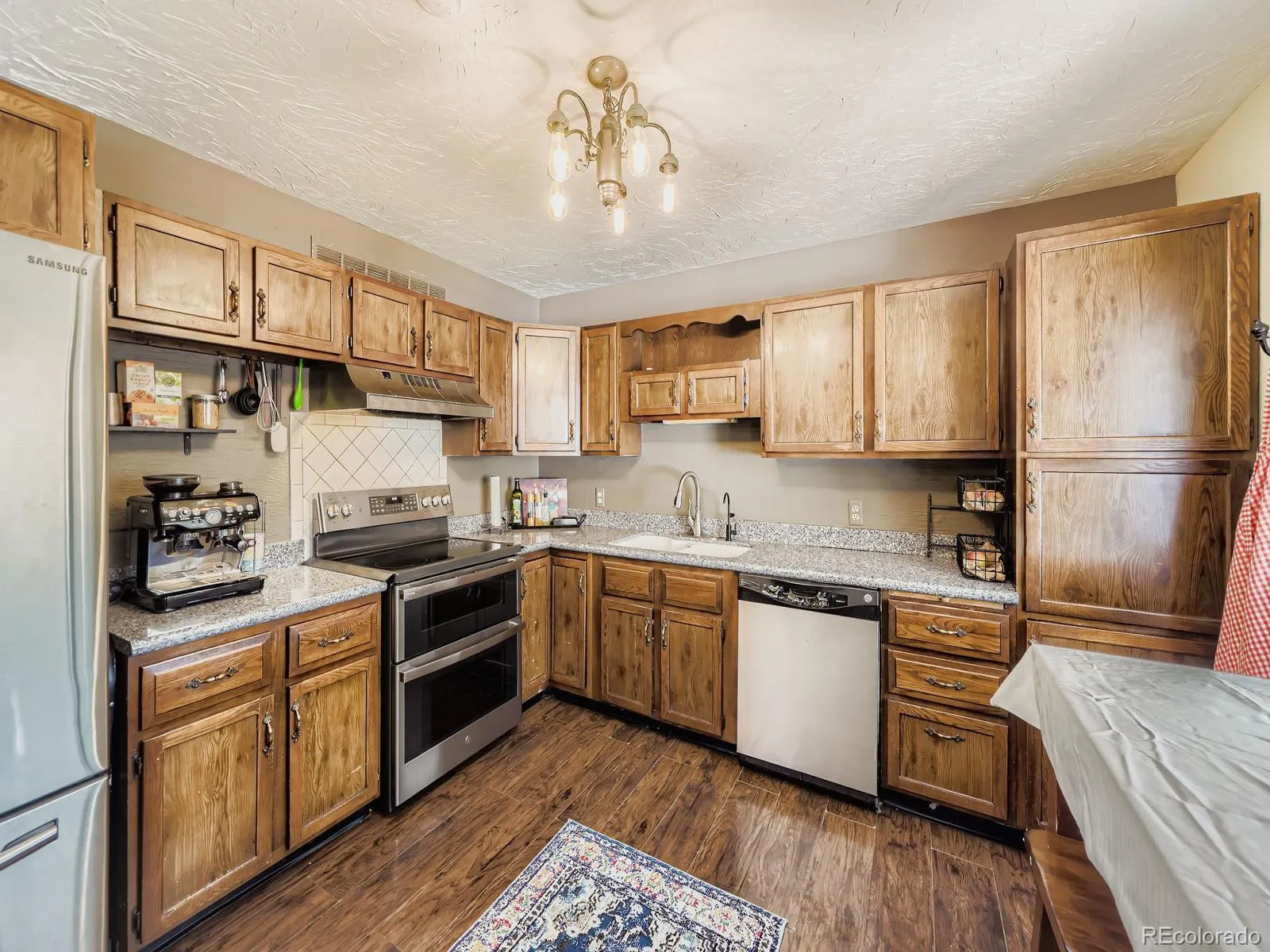 Thornton, Colorado 80229, United States, 4 Bedrooms Bedrooms, ,2 BathroomsBathrooms,Residential,Coming Soon,225172