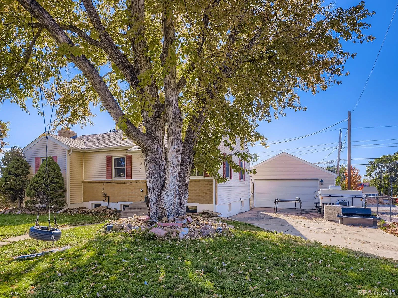 Thornton, Colorado 80229, United States, 4 Bedrooms Bedrooms, ,2 BathroomsBathrooms,Residential,Coming Soon,225172