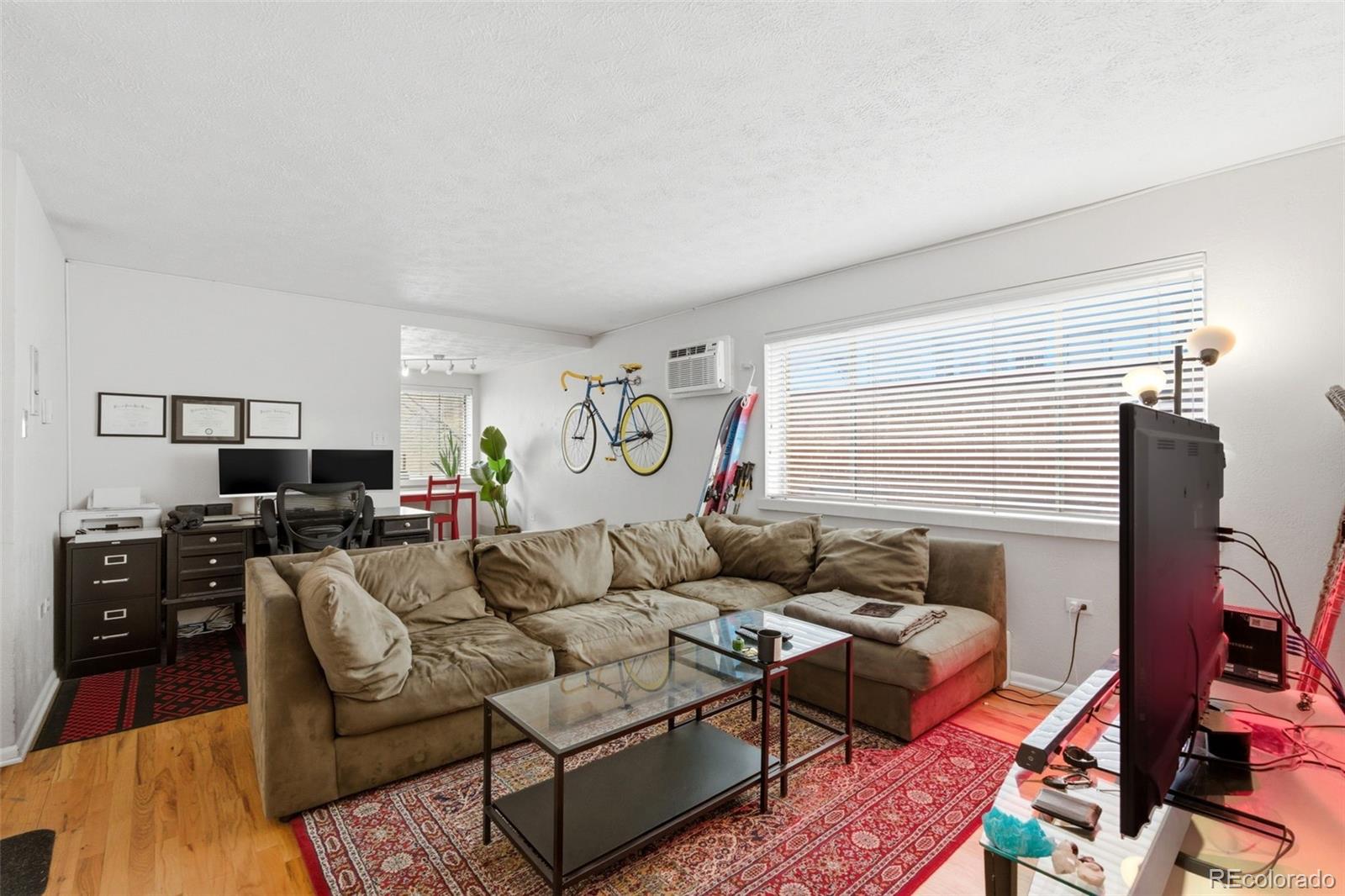 1063 N Clarkson Street 8