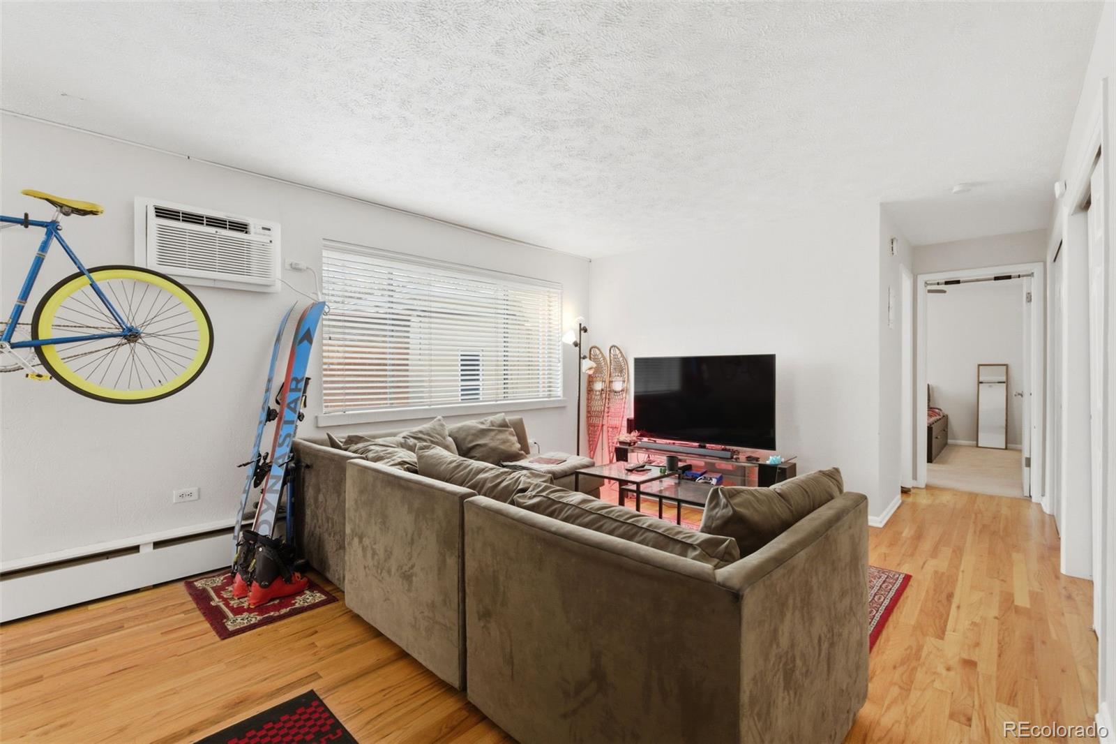 1063 N Clarkson Street 8