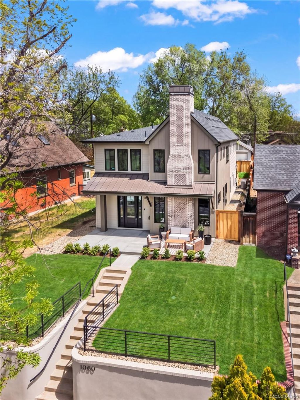 Photo of 1060 S Ogden Street, Denver, CO 80209 (MLS # 2347005)