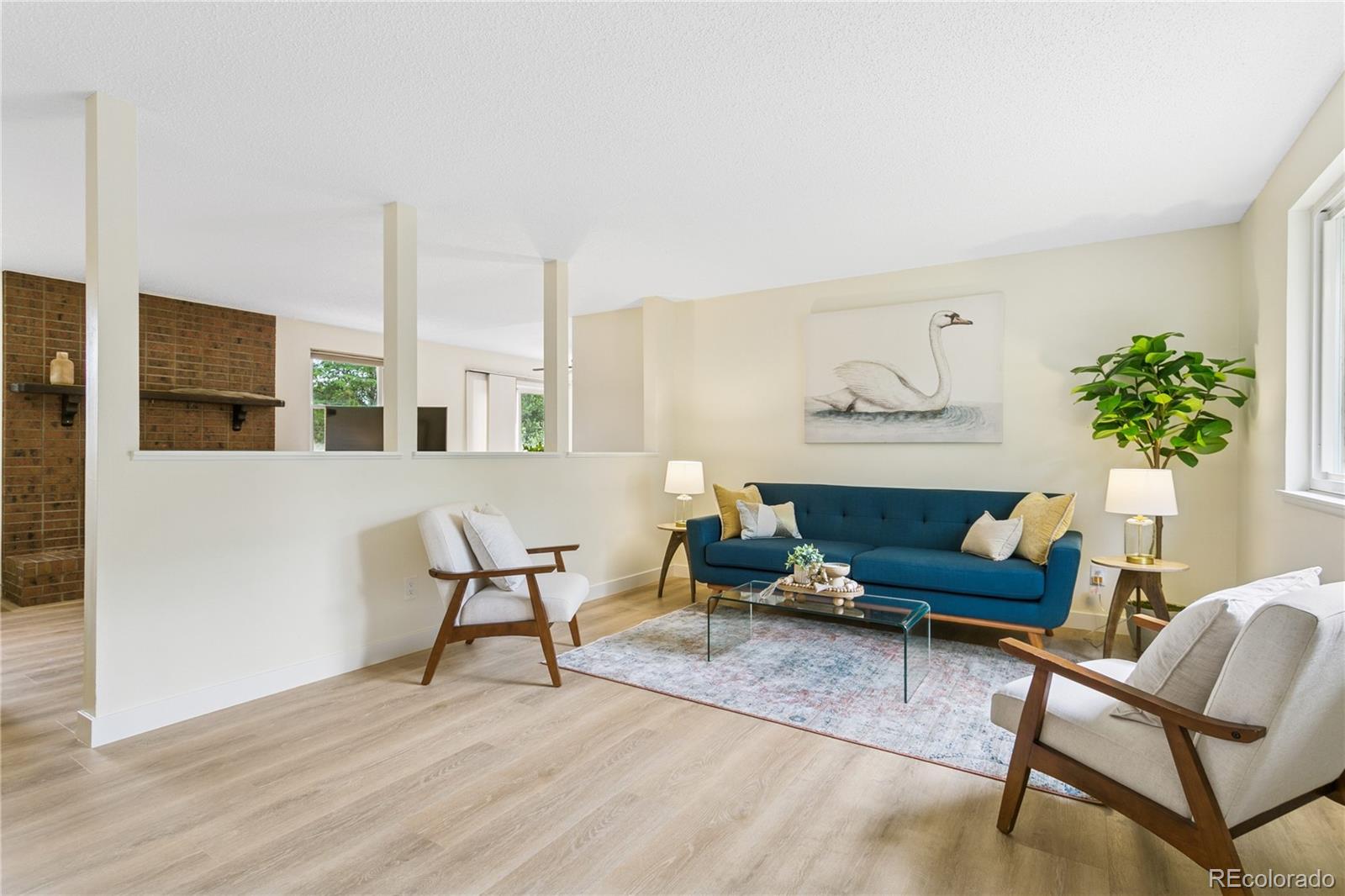 207 Short Place