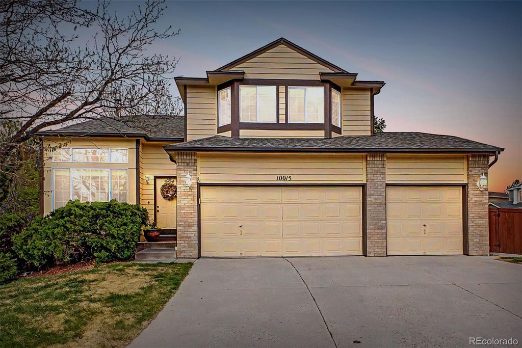 Photo of 10015 Silver Maple Road, Highlands Ranch, CO 80129 (MLS # 5696198)