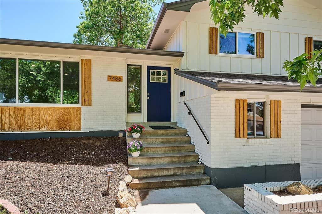 Photo of 7486 E Fremont Drive, Centennial, CO 80112 (MLS # 9914142)