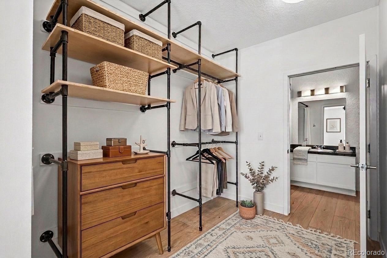 3101 Blake Street 205