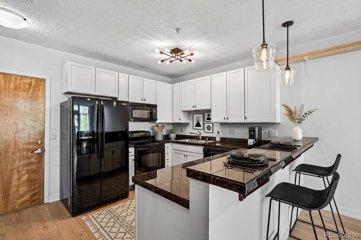 3101 Blake Street 205