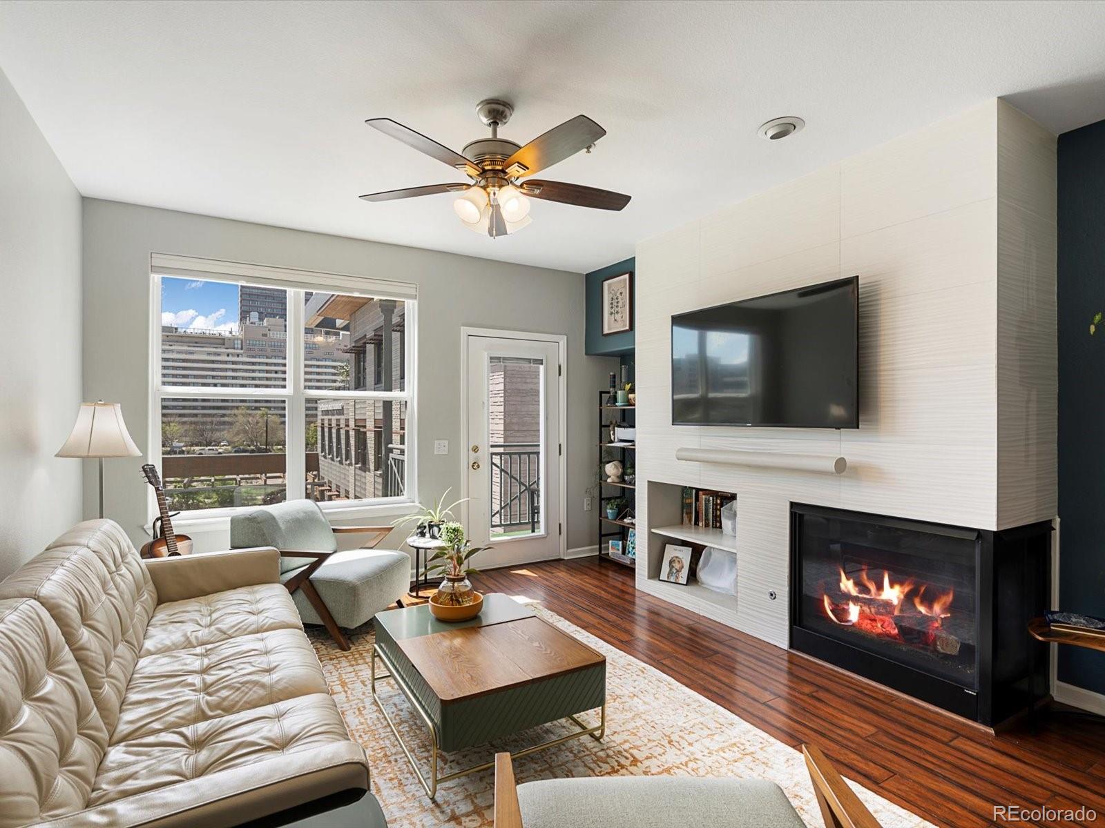 1747 N Pearl Street 306