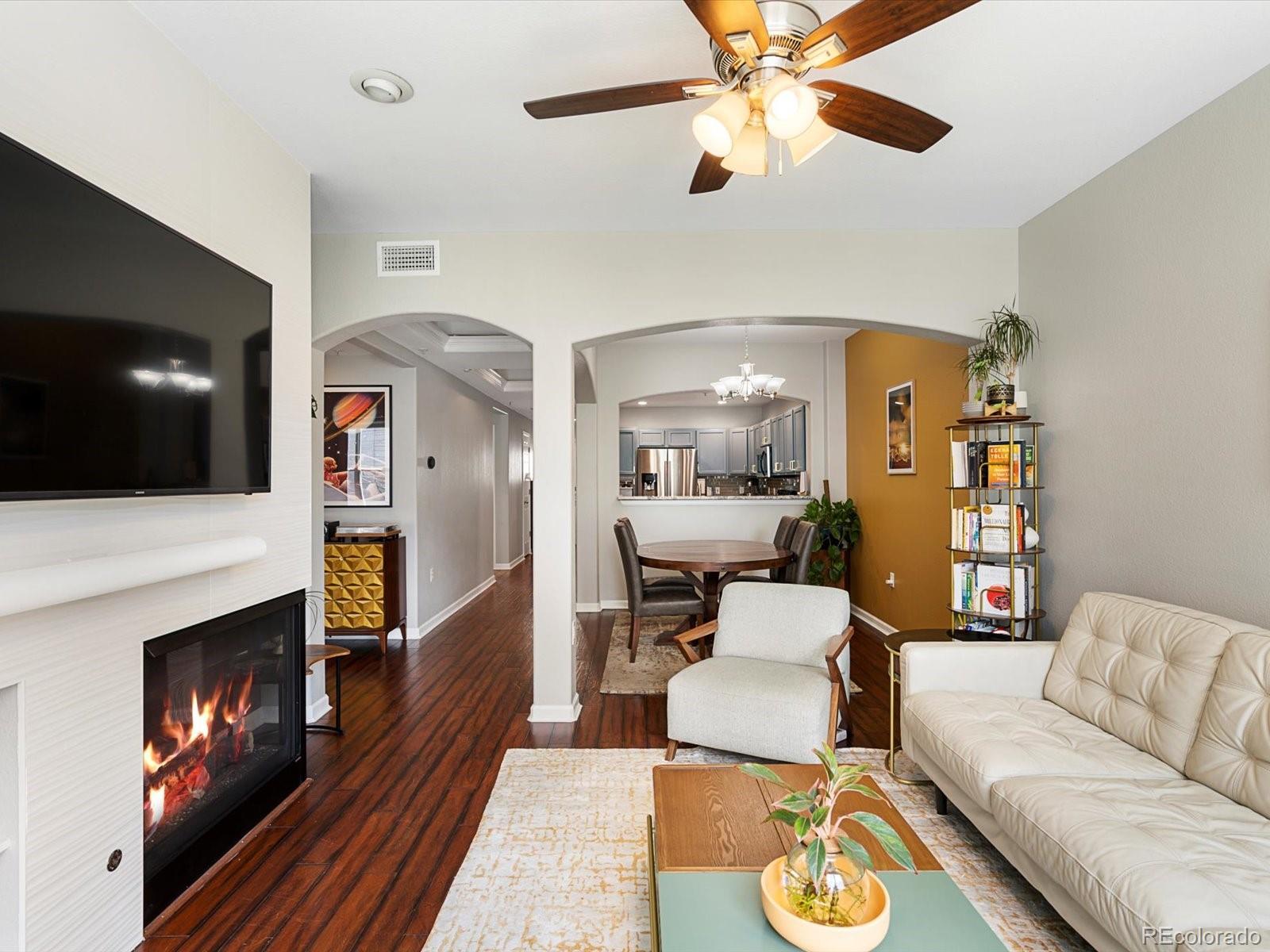 1747 N Pearl Street 306