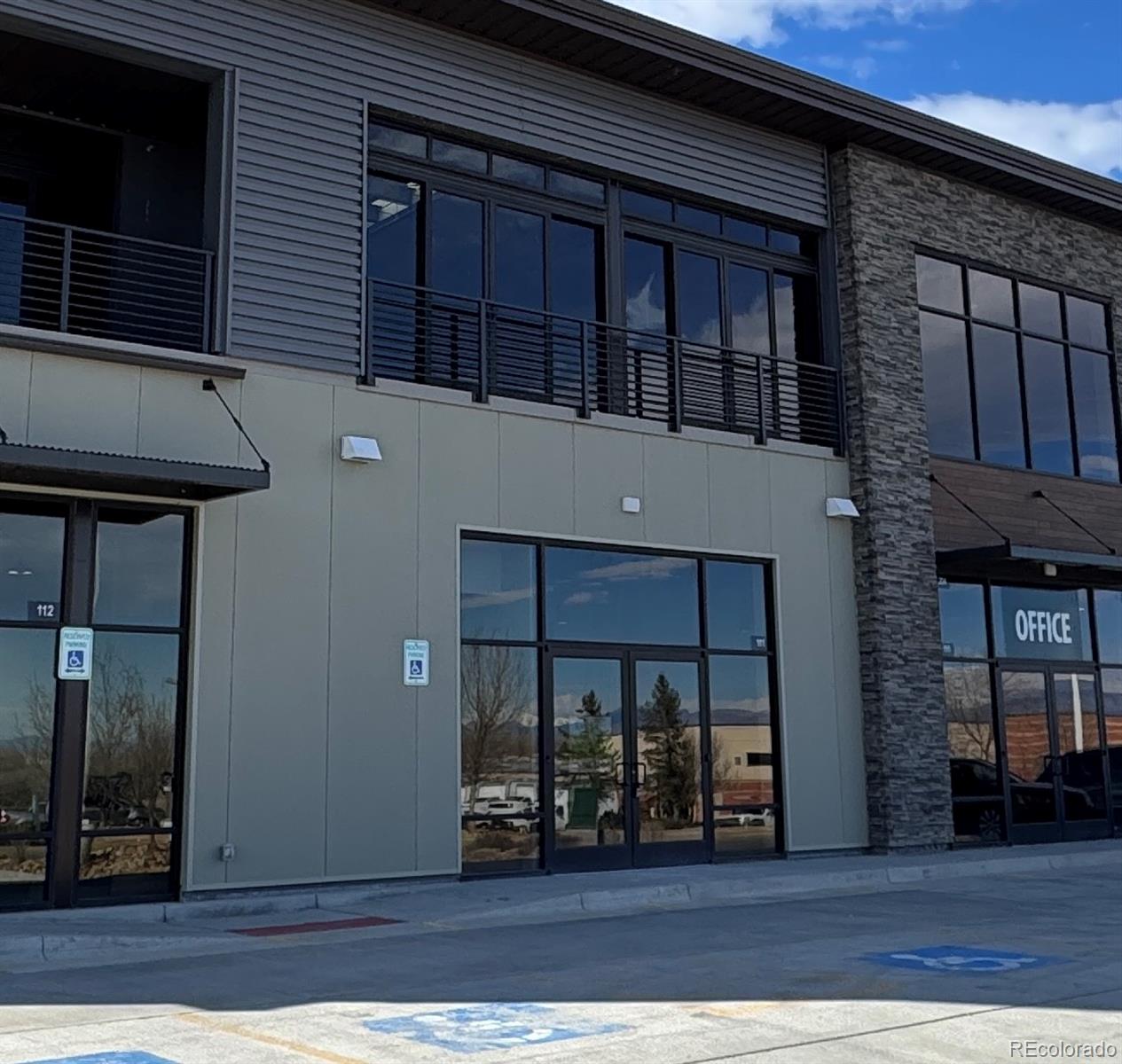 1360 Horizon Avenue 111