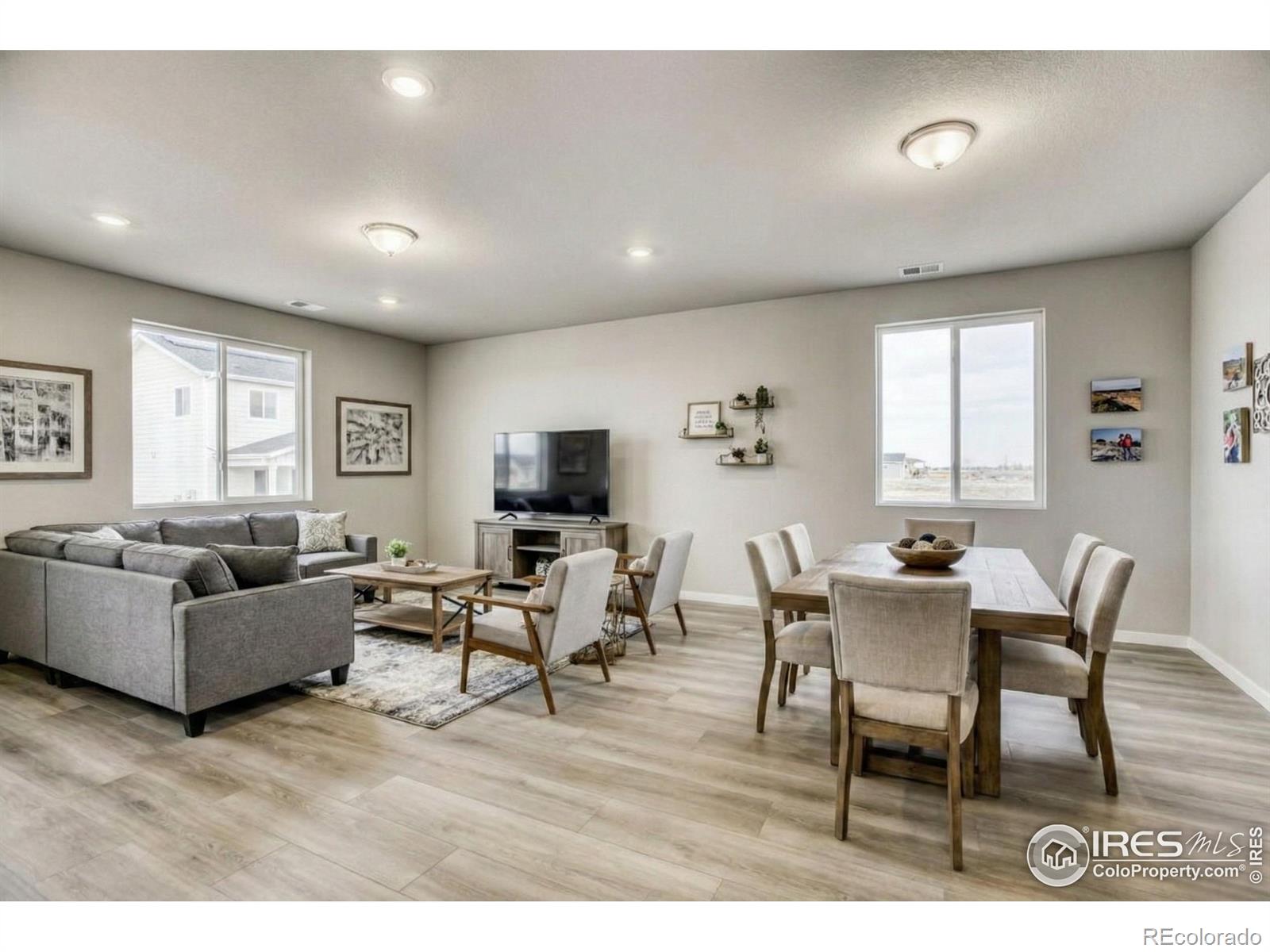 7337 Arkansas Street