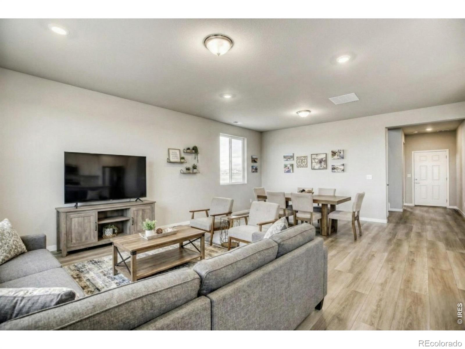 7337 Arkansas Street