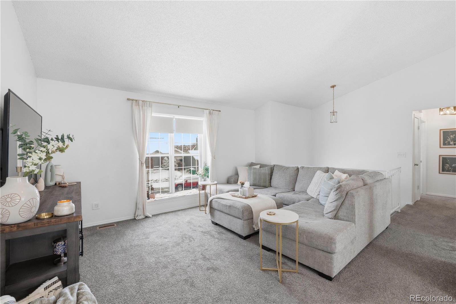 19661 E Bethany Drive