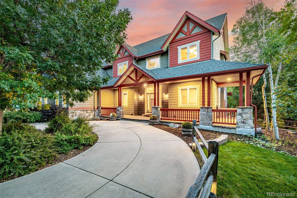 Photo of 1300 W Caley Avenue, Littleton, CO 80120 (MLS # 6719490)