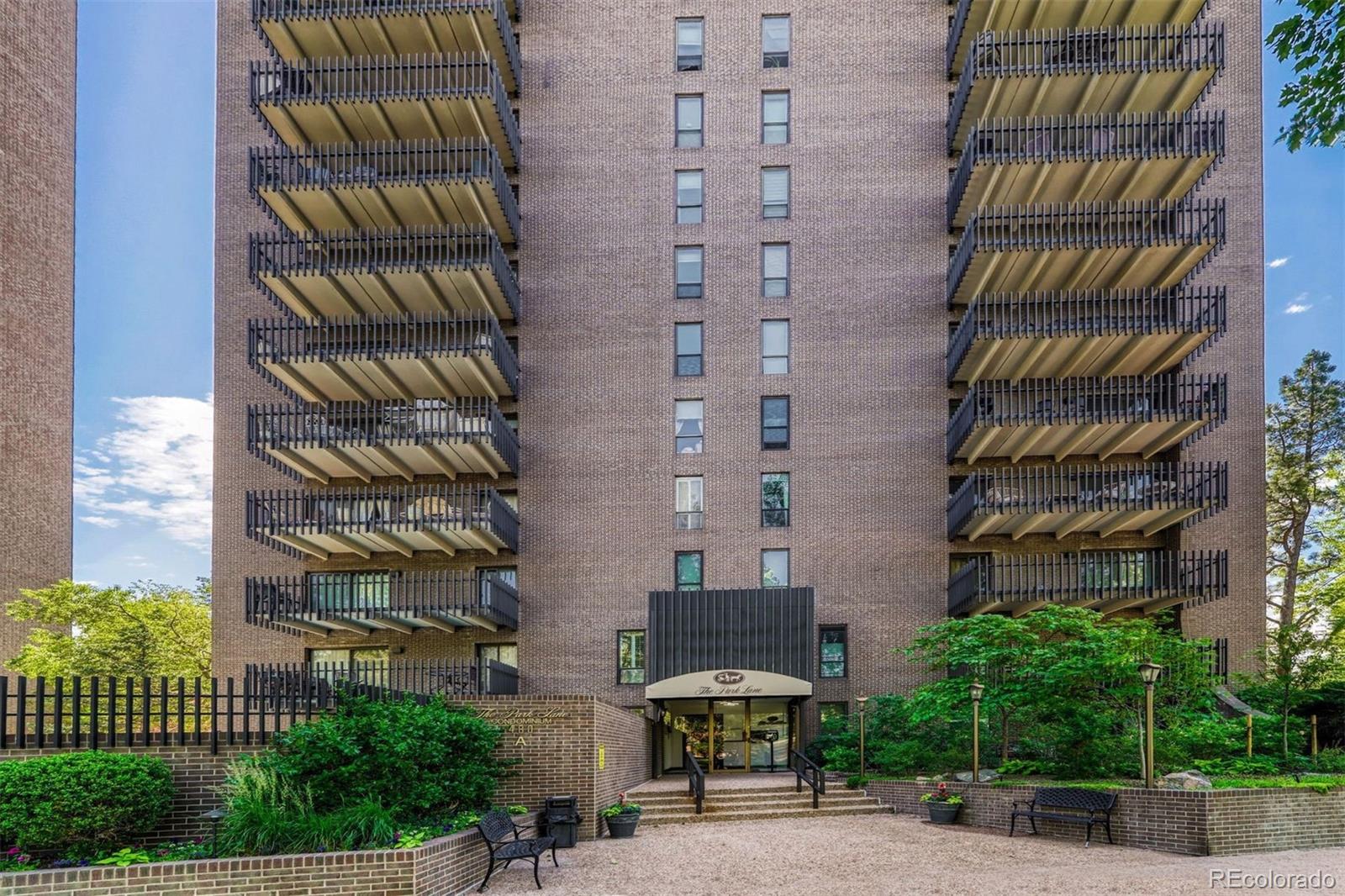 480 S Marion Parkway 305