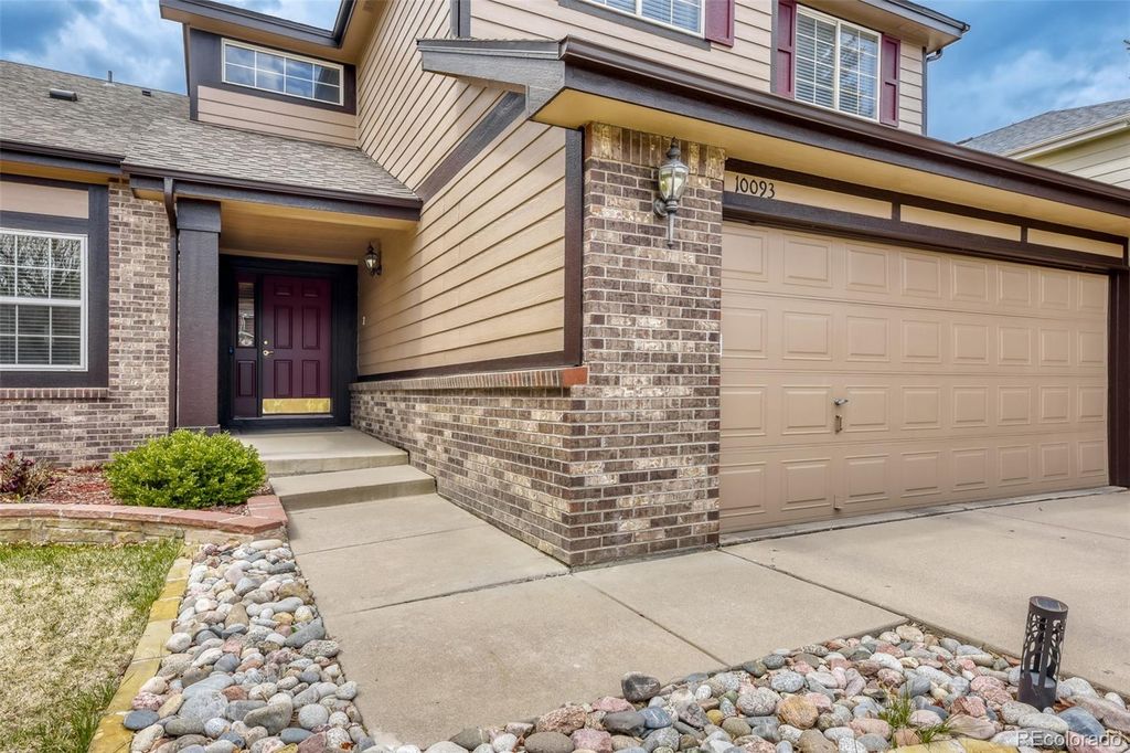 Photo of 10093 Eagle Valley Way, Highlands Ranch, CO 80129 (MLS # 6346726)