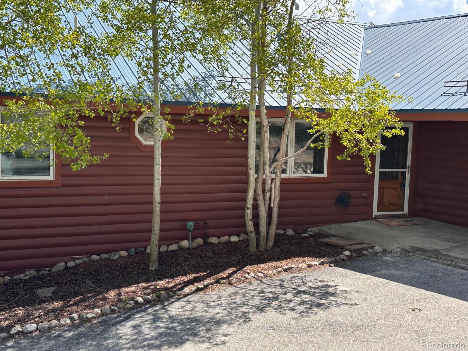 237 Twin Peaks Drive