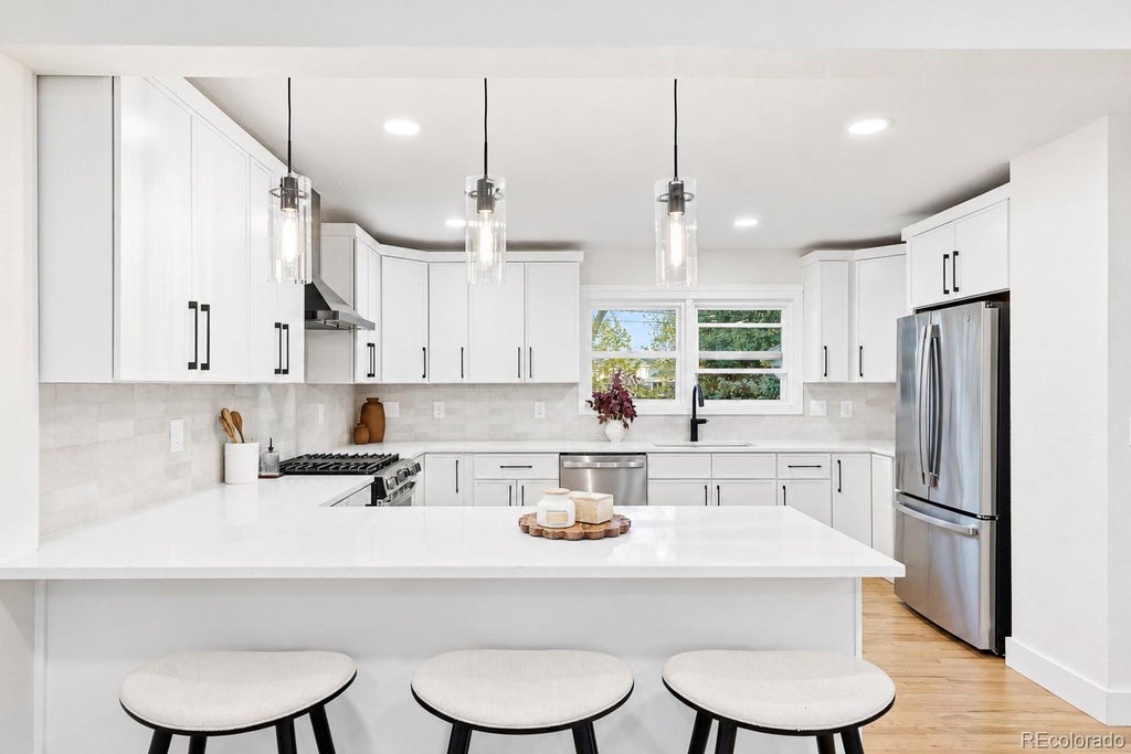 Photo of 1375 W Hinsdale Drive, Littleton, CO 80120 (MLS # 7363991)