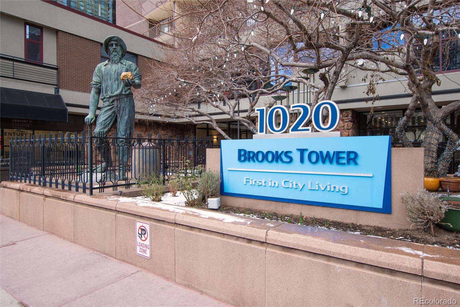 1020 15th Street 210