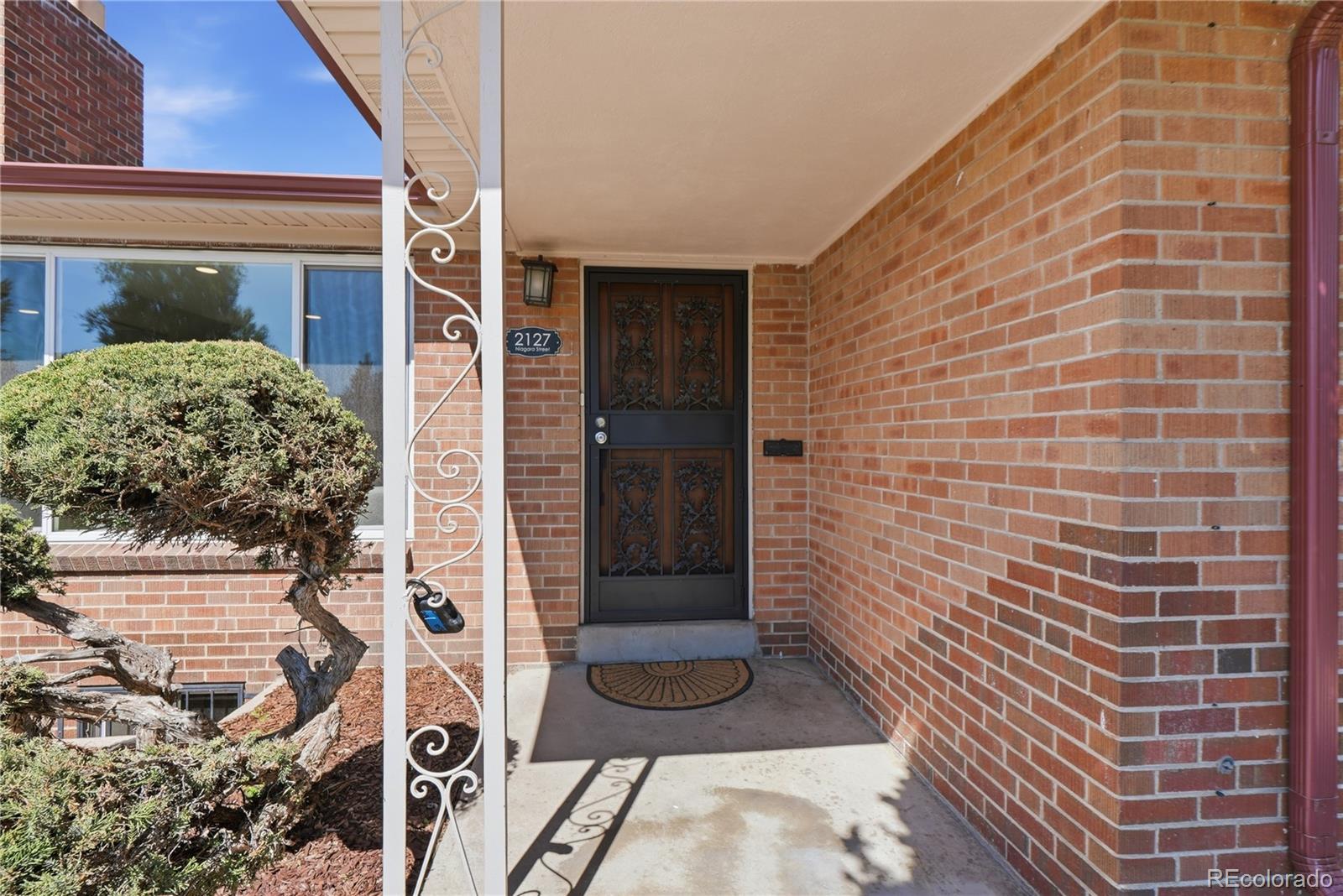 2127 Niagara Street