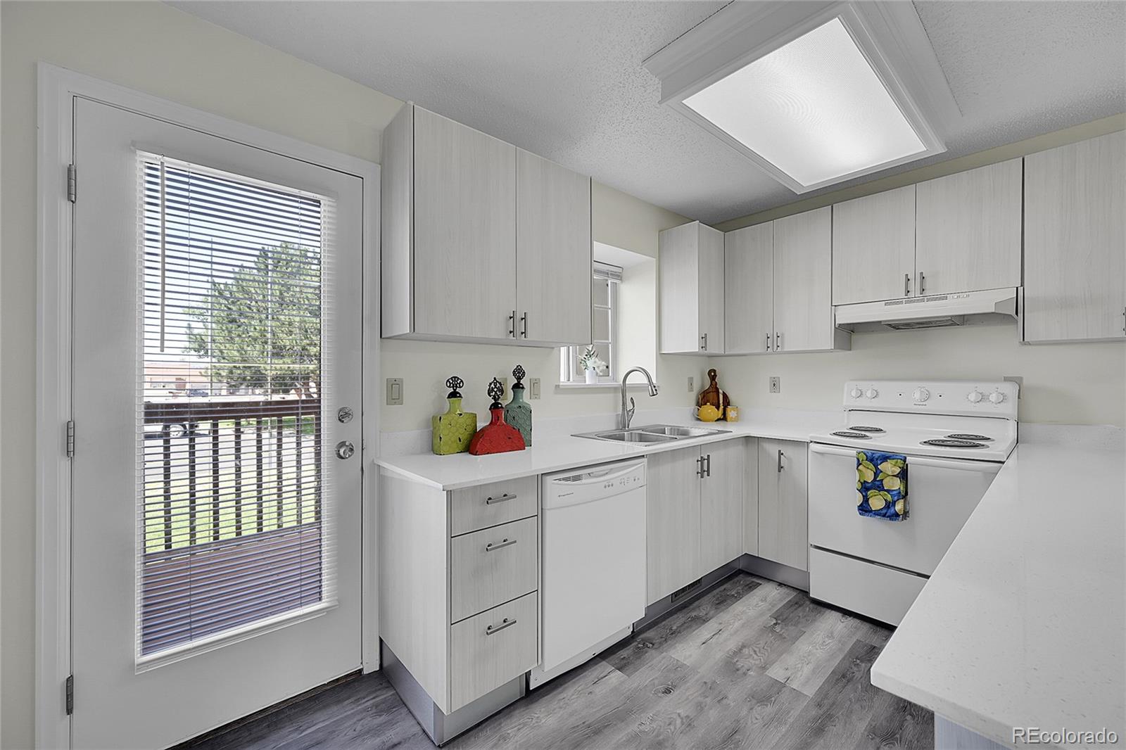 6737 Overland Drive, Colorado Springs, CO, 80919 4 6737 Overland Drive