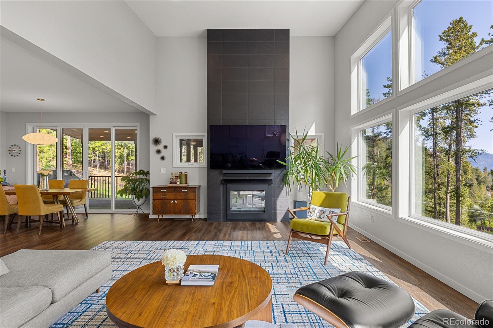 6803 Snowshoe Trail