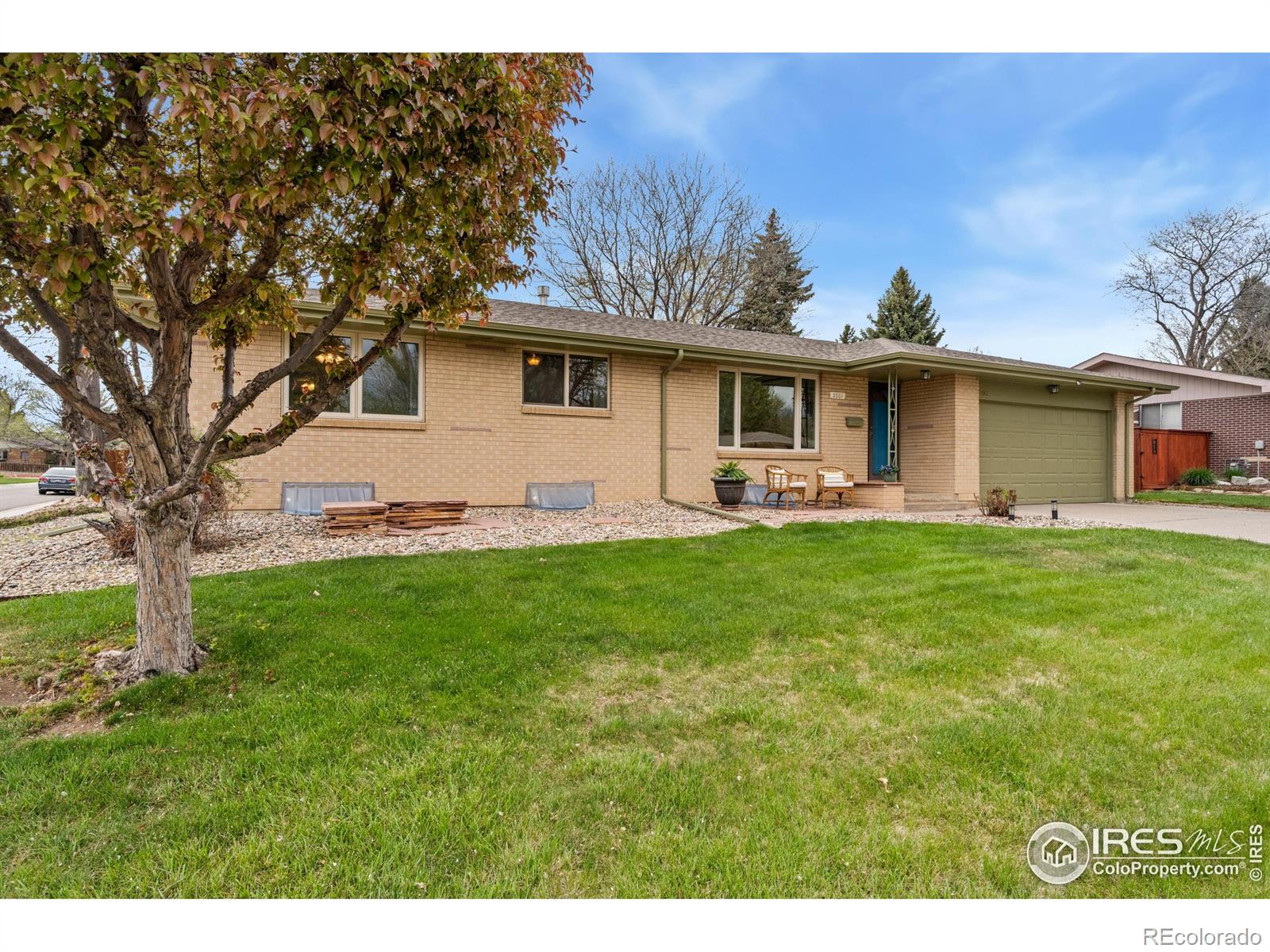 2001 Cameo Avenue