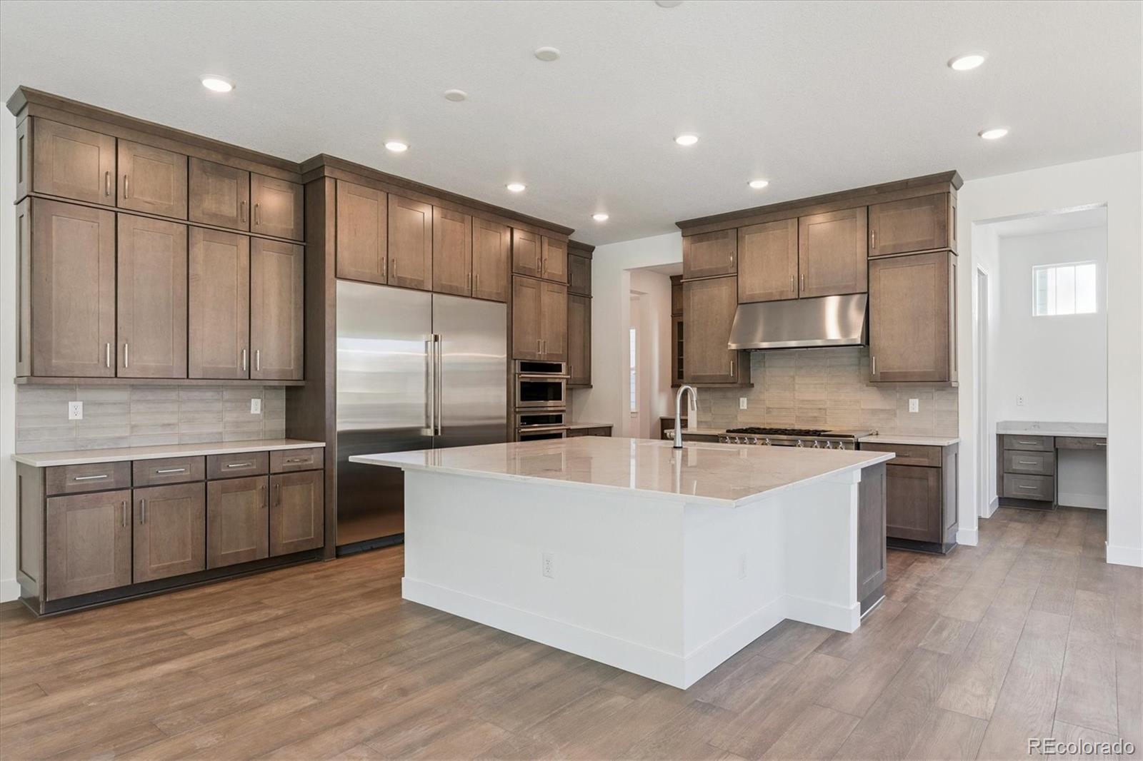 1300 Oleander Street