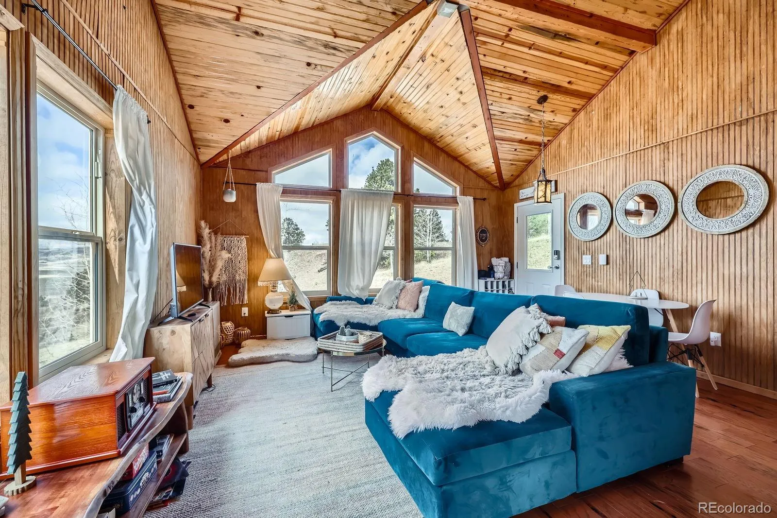 Jefferson, Colorado 80456, United States, 2 Bedrooms Bedrooms, ,1 BathroomBathrooms,Residential,Active,121730