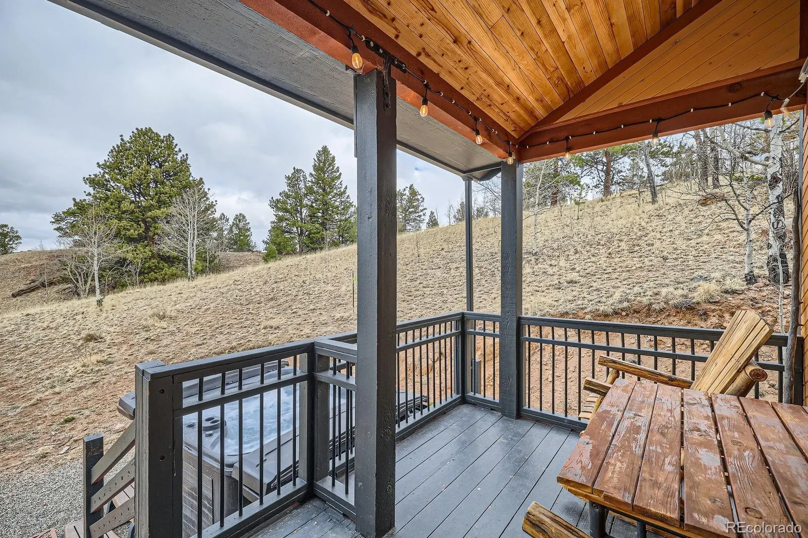 Jefferson, Colorado 80456, United States, 2 Bedrooms Bedrooms, ,1 BathroomBathrooms,Residential,Active,121730