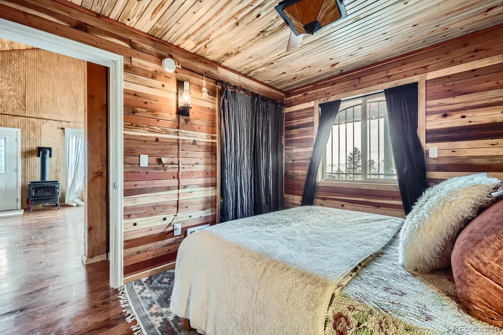 Jefferson, Colorado 80456, United States, 2 Bedrooms Bedrooms, ,1 BathroomBathrooms,Residential,Active,121730