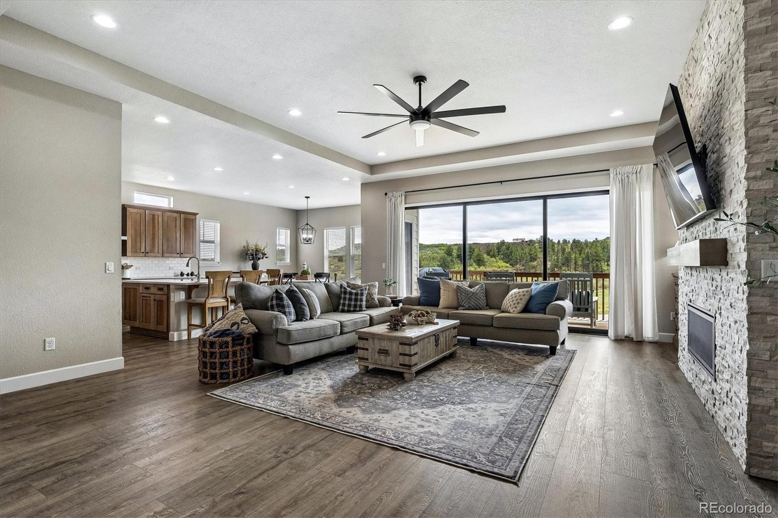 6014 Missoula Trl, Castle Rock, CO, 80108, USA, 5 Bedrooms Bedrooms, ,4 BathroomsBathrooms,Residential,Contingent,6014 Missoula Trl,5209838