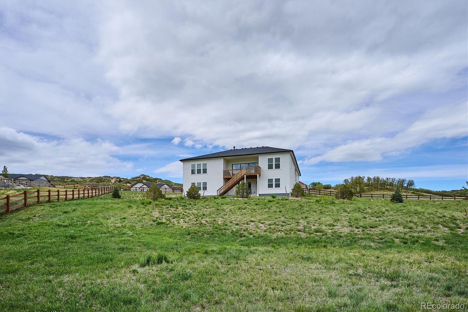 6014 Missoula Trl, Castle Rock, CO, 80108, USA, 5 Bedrooms Bedrooms, ,4 BathroomsBathrooms,Residential,Contingent,6014 Missoula Trl,5209838