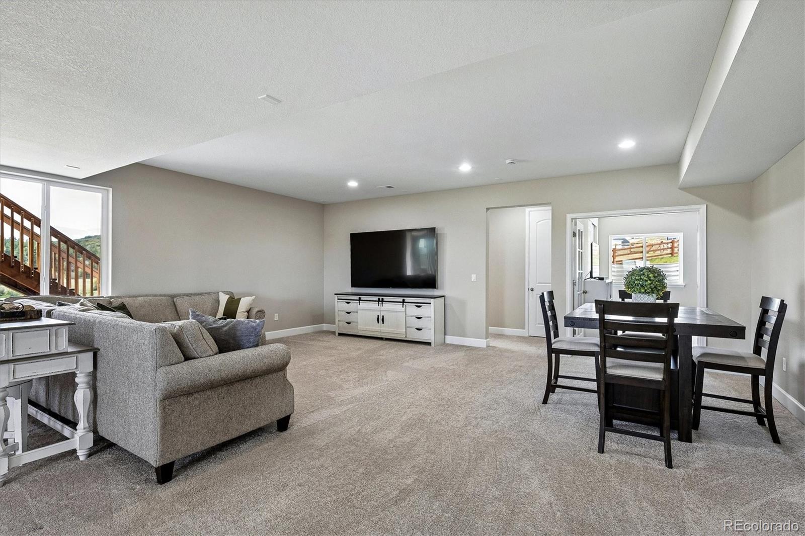 6014 Missoula Trl, Castle Rock, CO, 80108, USA, 5 Bedrooms Bedrooms, ,4 BathroomsBathrooms,Residential,Contingent,6014 Missoula Trl,5209838