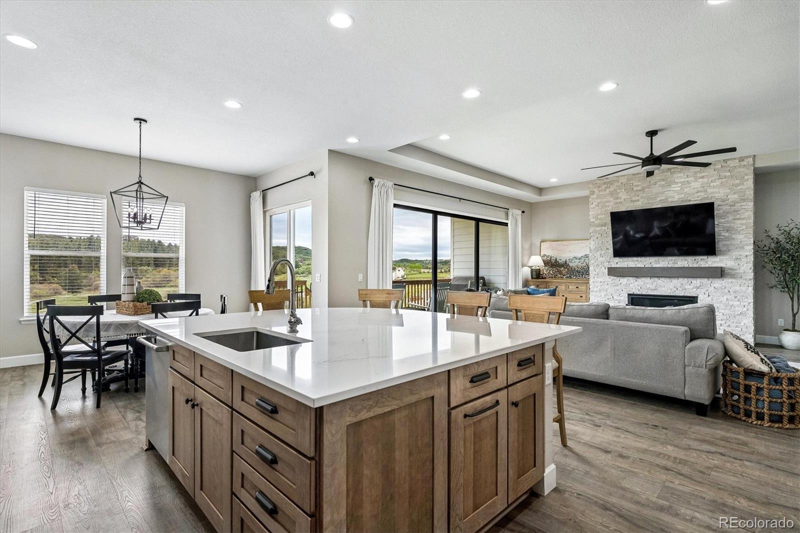 6014 Missoula Trl, Castle Rock, CO, 80108, USA, 5 Bedrooms Bedrooms, ,4 BathroomsBathrooms,Residential,Contingent,6014 Missoula Trl,5209838