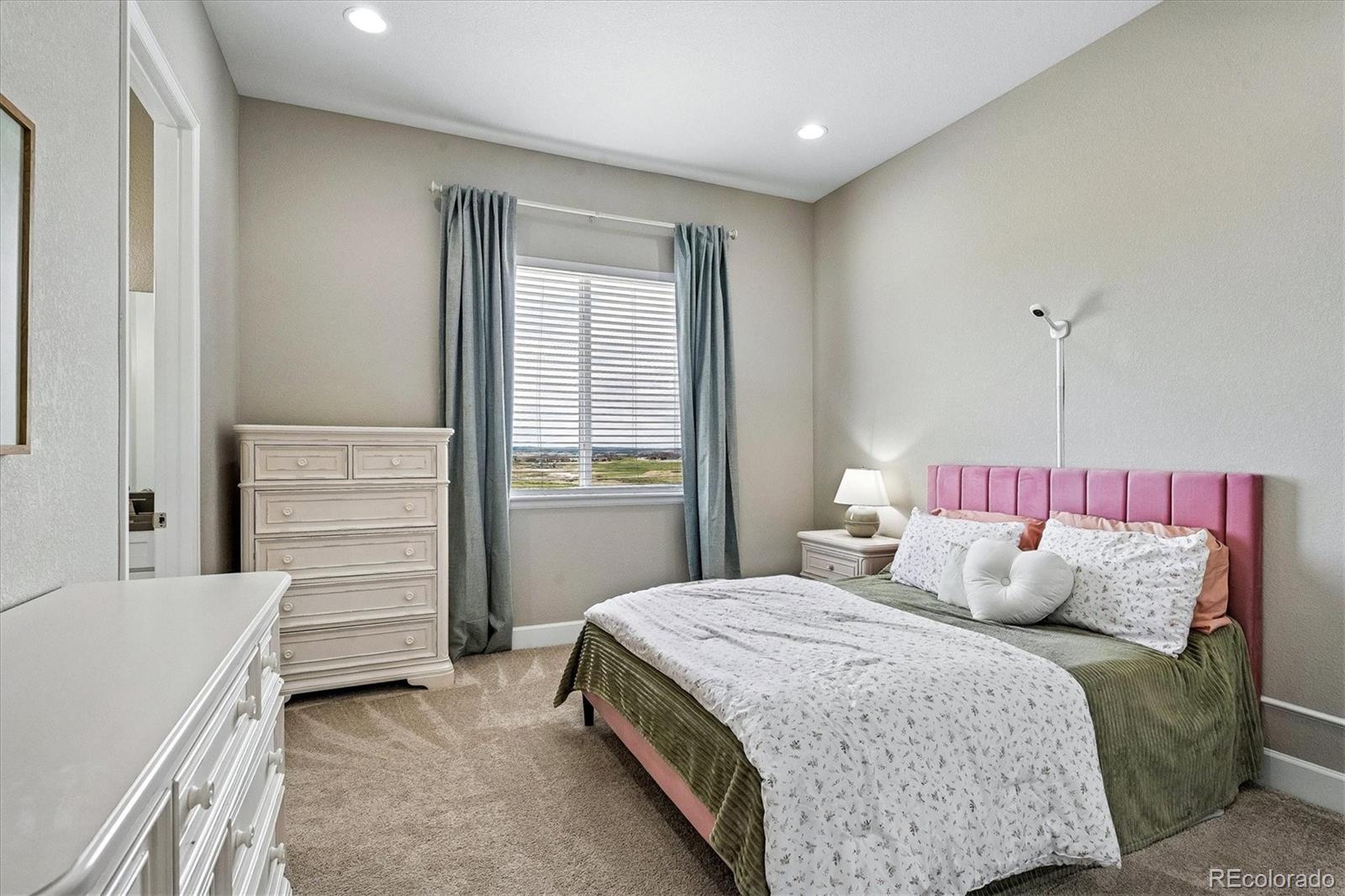 6014 Missoula Trl, Castle Rock, CO, 80108, USA, 5 Bedrooms Bedrooms, ,4 BathroomsBathrooms,Residential,Contingent,6014 Missoula Trl,5209838