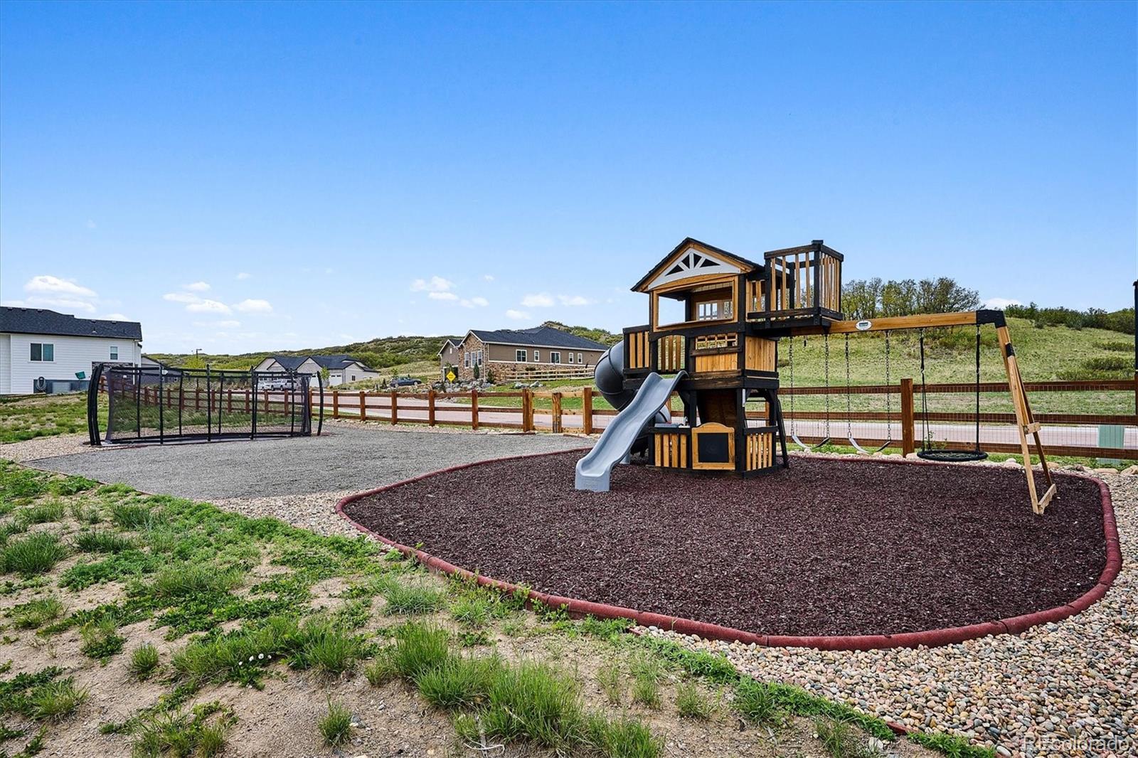 6014 Missoula Trl, Castle Rock, CO, 80108, USA, 5 Bedrooms Bedrooms, ,4 BathroomsBathrooms,Residential,Contingent,6014 Missoula Trl,5209838