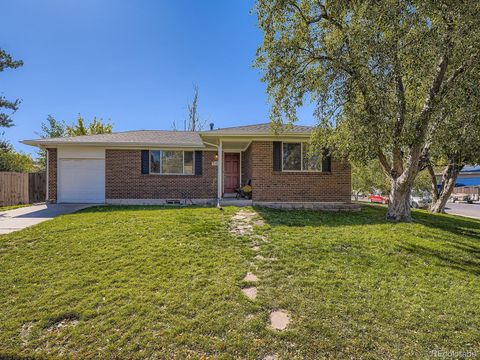 5194 Titan Court Denver CO 80239