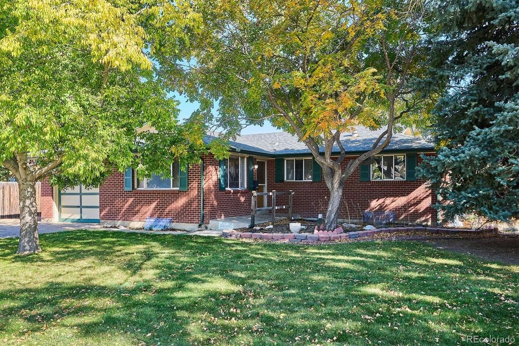 Photo of 6070 Lewis Street, Arvada, CO 80004 (MLS # 3773098)