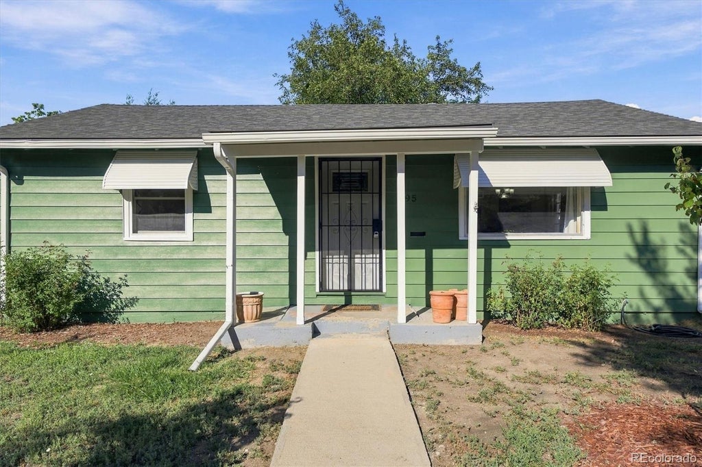 Photo of 195 Perry Street, Denver, CO 80219 (MLS # 1945851)