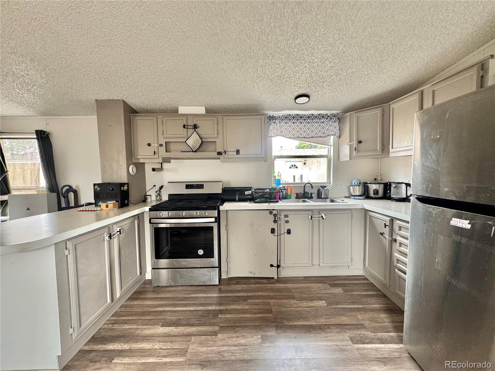 5354 E 97th Place