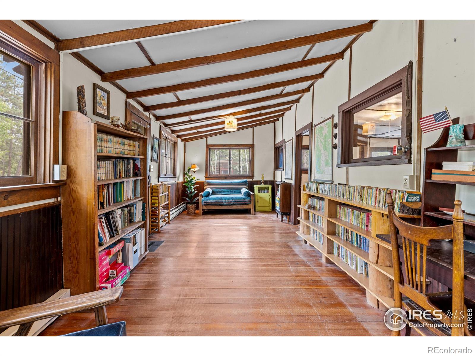 550 W Breed Street