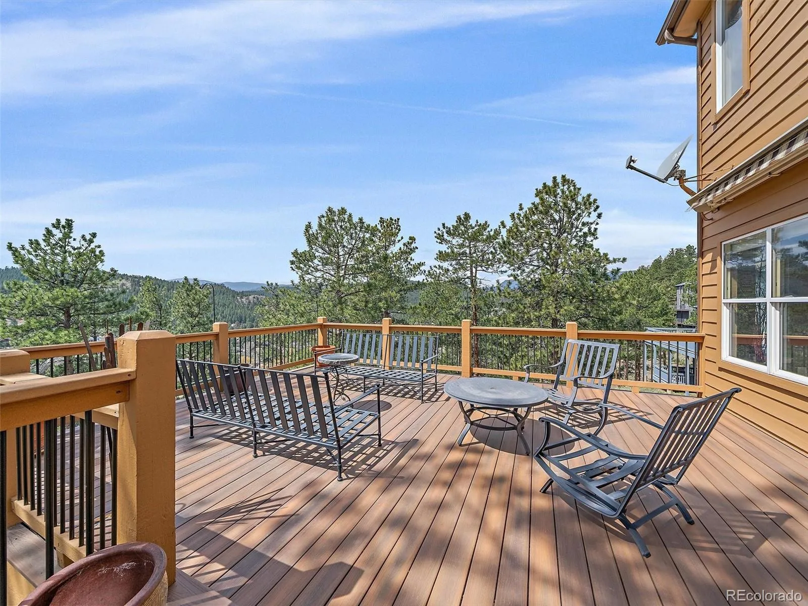 Evergreen, Colorado 80439, United States, 4 Bedrooms Bedrooms, ,4 BathroomsBathrooms,Residential,Pending,115246